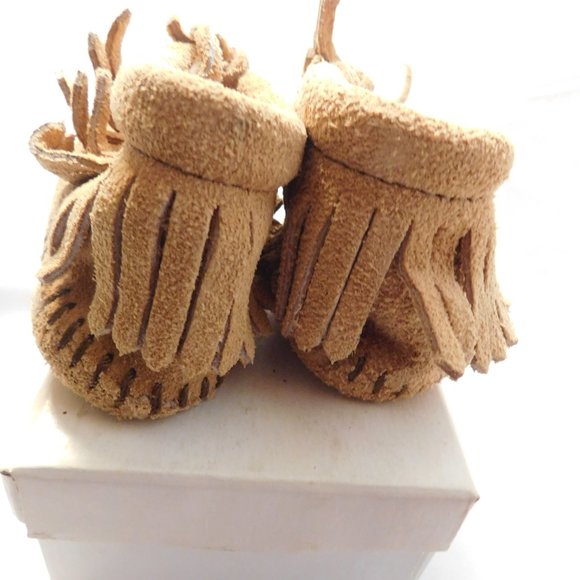 Vintage Minnetonka Pa-Poo-Shu Fringe Booties Size 4 - Picture 4 of 8
